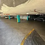 Quality Inn Near Hollywood Walk Of Fame